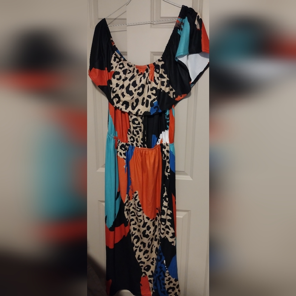 Printed Off-Shoulder Maxi Dress - Multicolor Sz 22/24